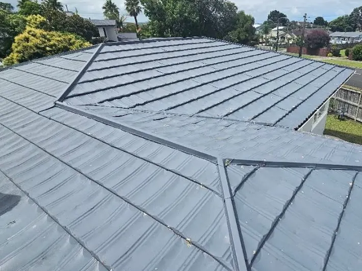 The old roof on the same Dargaville house, before the re-roof